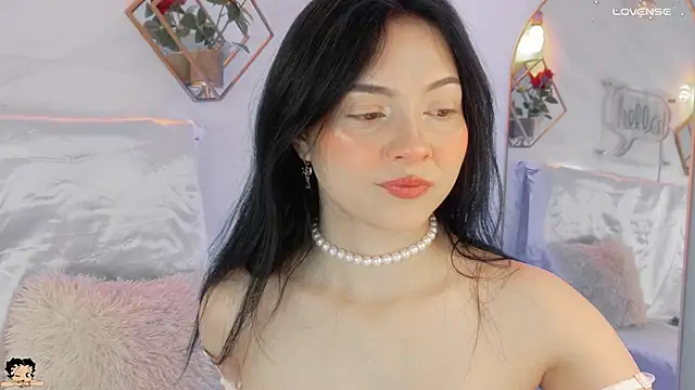 Snapshot of _Rouse_v chatting on September 15, 2025, 2:06 pm Rouse v online show from September 15, 2025, 2:06 pm