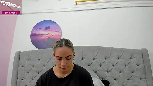 Valesskahall online show from November 7, 2025, 12:27 pm