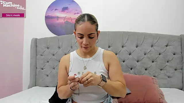 Valesskahall online show from November 15, 2025, 12:02 pm