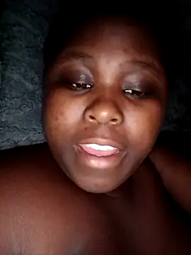 Dark Berry 26 online show from April 14, 2026, 12:22 pm