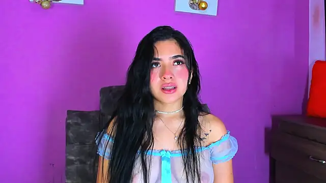 adara johnson   online show from January 22, 2025, 11:34 am