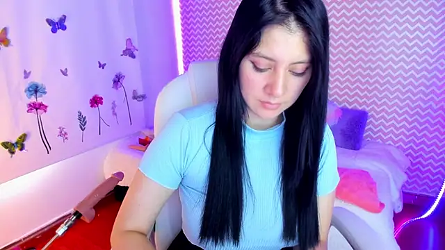 allison-sweet1 online show from February 18, 2025, 4:26 pm