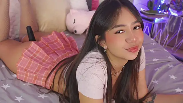 ViolettMoon1 online show from March 21, 2025, 4:39 am