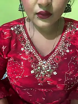Snapshot of Ayesha_mahi chatting on July 11, 2026, 7:44 am Ayesha mahi online show from July 11, 2026, 7:44 am