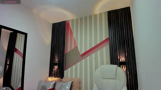 emily layton online show from February 27, 2025, 2:32 pm