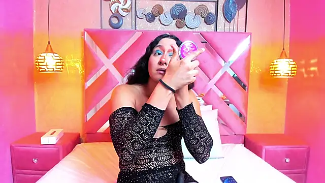 Alison Chan  online show from September 18, 2025, 1:35 pm