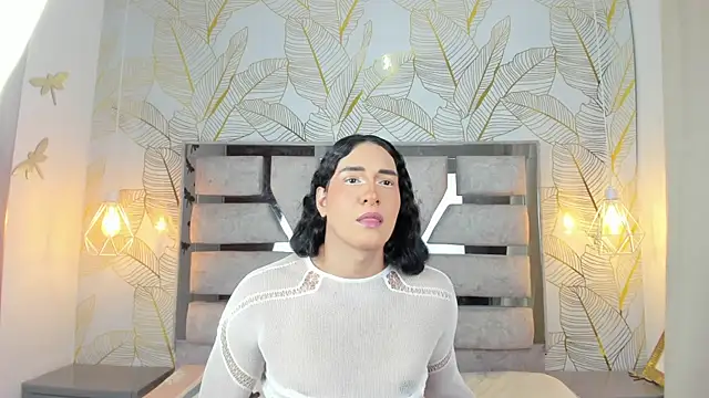 Alison Chan  online show from April 18, 2026, 8:42 pm