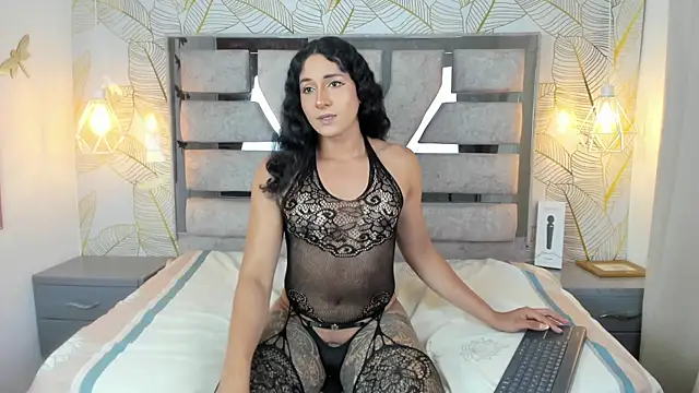 Alison Chan  online show from April 21, 2026, 2:26 am