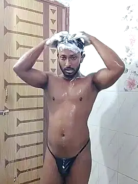 HunkyAriyan online show from January 4, 2025, 8:28 am