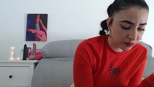 leilacam25 online show from November 23, 2025, 1:55 pm