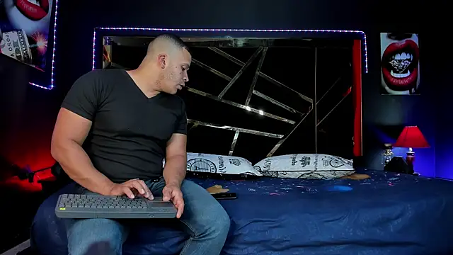 AndyandFran online show from October 6, 2025, 8:39 pm