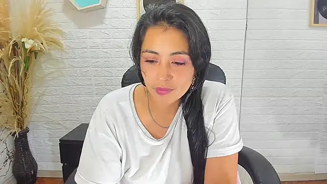 Aisha 09 online show from February 26, 2025, 6:00 pm