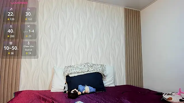  ashleymiller online show from February 9, 2026, 7:07 pm