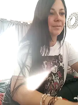 Snapshot of FelinaJohnson chatting on January 18, 2025, 7:37 pm FelinaJohnson online show from January 18, 2025, 7:37 pm