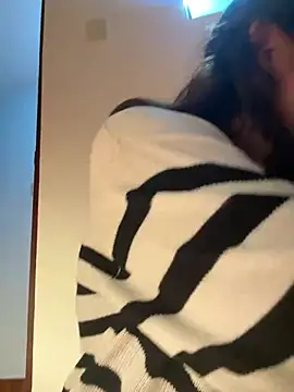 kittyfresita online show from March 5, 2025, 2:25 am