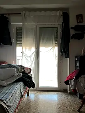 jovenestraviesos online show from November 1, 2025, 2:52 pm