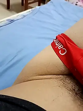 huzi518 online show from November 22, 2025, 7:02 pm