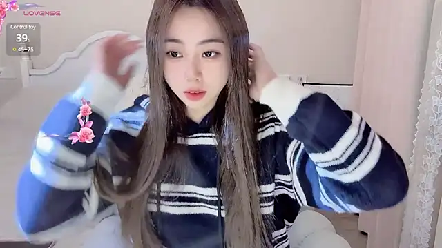 Caitlyn   online show from January 6, 2025, 2:14 pm