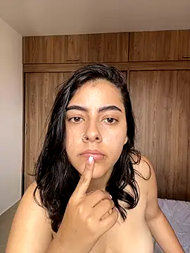 DakotaShelby online show from December 3, 2024, 7:00 pm