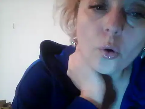 SweetCandy356 online show from March 22, 2025, 7:25 am