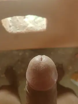 urboy6996 online show from June 25, 2026, 6:18 am