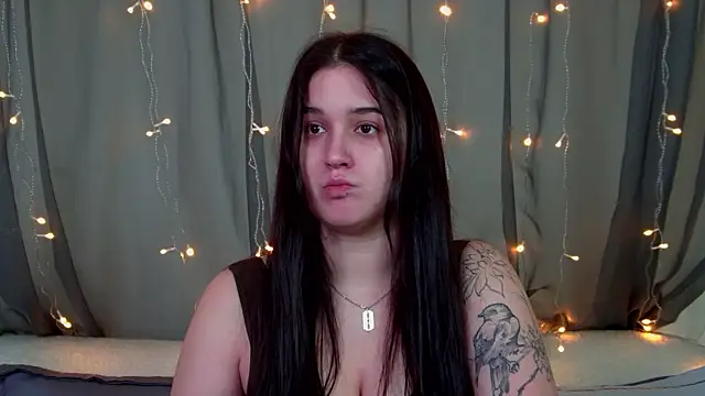 ChristinaMilton online show from November 15, 2025, 6:15 pm