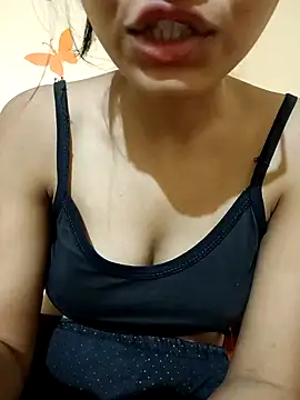 Sanaya 7 online show from December 6, 2024, 1:44 pm