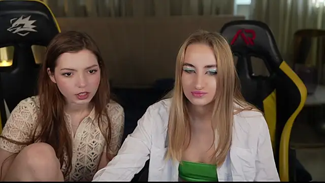 Michelle 054 online show from February 17, 2025, 11:44 am