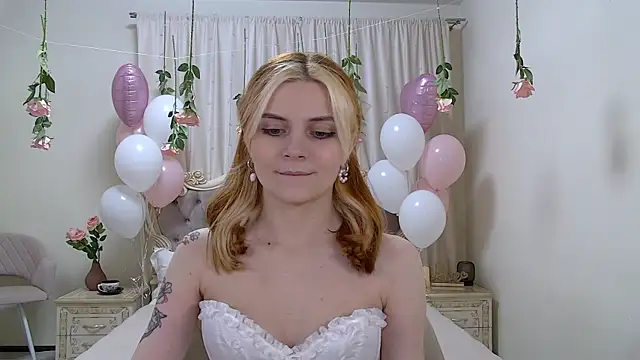 KellyStone online show from February 14, 2025, 5:19 am