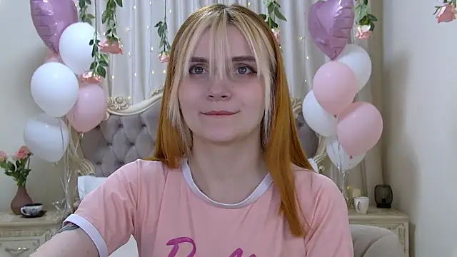 KellyStone online show from February 21, 2025, 2:38 pm