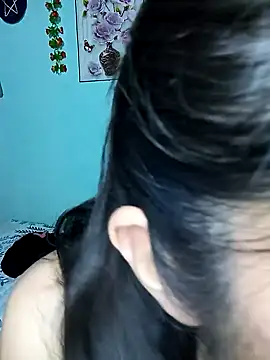 ELISA 90 online show from February 1, 2025, 7:44 pm