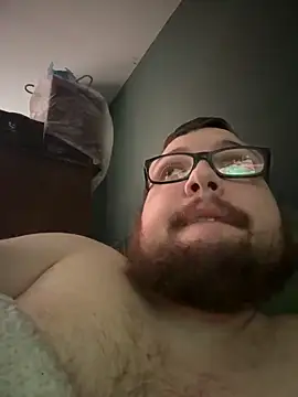 jrizz215 online show from April 16, 2026, 9:39 pm