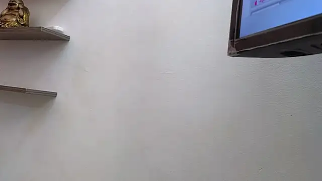 JESSYCORTES online show from March 2, 2025, 5:04 pm