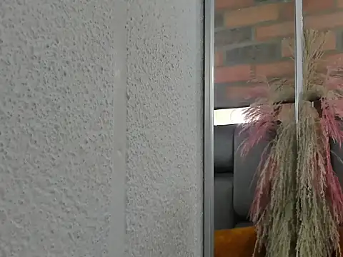 JESSYCORTES online show from March 29, 2026, 3:28 am