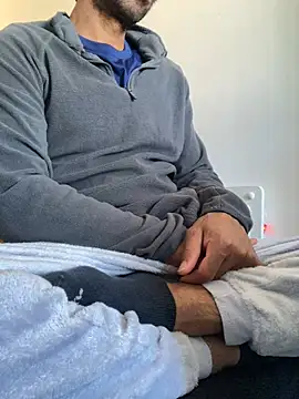 Lucascacaca online show from March 27, 2026, 9:42 am