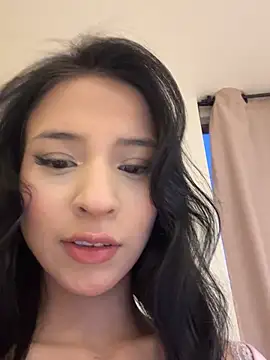 Sarah cam06 online show from April 21, 2026, 11:29 pm