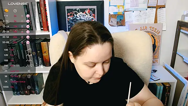 Lovbess online show from February 23, 2026, 5:32 pm