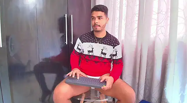 thiagowes online show from December 3, 2024, 7:00 pm