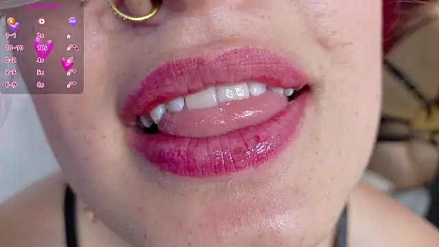 luccycollins  online show from February 10, 2025, 5:19 pm