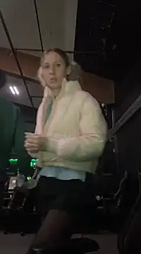 M1ssyk1ssy online show from December 21, 2024, 11:13 pm