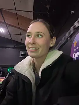 M1ssyk1ssy online show from January 15, 2025, 4:04 am