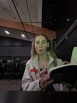 M1ssyk1ssy online show from March 20, 2026, 7:08 pm