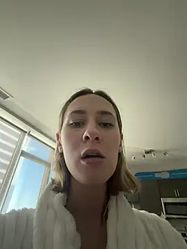 M1ssyk1ssy online show from July 15, 2026, 11:54 pm