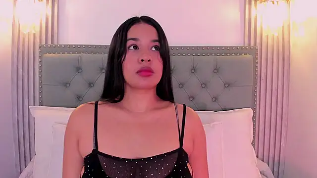 Aitana98  online show from February 15, 2025, 11:14 pm