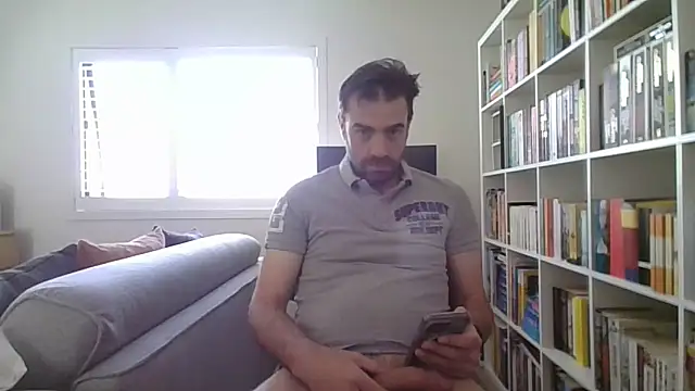 Snapshot of dad_bod_6 chatting on October 30, 2025, 2:24 am dad bod 6 online show from October 30, 2025, 2:24 am