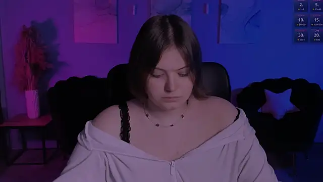 nikole kitt online show from April 21, 2026, 2:15 am