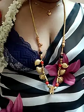 gaurika18 online show from February 24, 2025, 2:48 pm