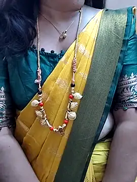 gaurika18 online show from March 21, 2025, 1:56 pm