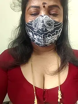 gaurika18 online show from April 25, 2026, 2:47 am