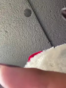 Lilith Asami online show from December 14, 2024, 12:33 pm